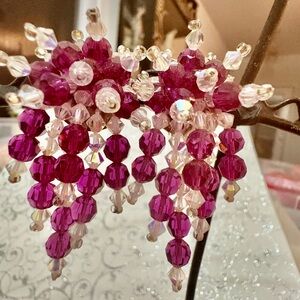 Vintage Raspberry Crystal & Clear Cluster Beauty Sm drop New Earring